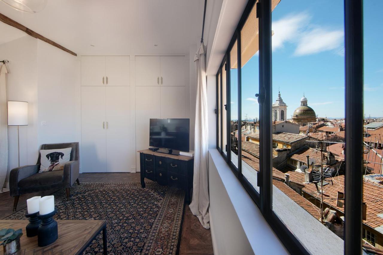 Apartamento Cocoon Loft - Magnifique Loft Sous Toit, Refait A Neuf, Vues Splendides, Clim, Wifi Niza Exterior foto